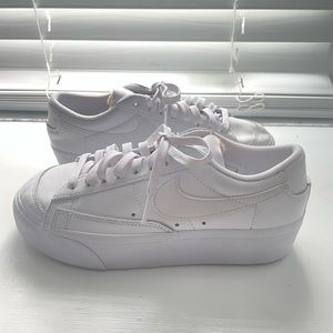 Nike Blazer Low Platform ‘Triple White’
